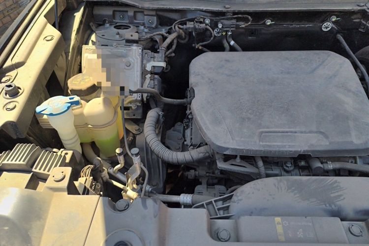Used Haval DARGO 2022 1.5T DCT Two-Wheel Drive Labrador Edition Engine Bay Right