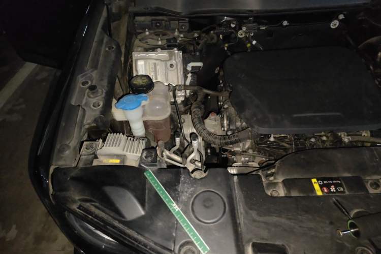 Used Haval DARGO 2022 1.5T DCT Two-Wheel Drive Border Collie Edition Engine Bay Right