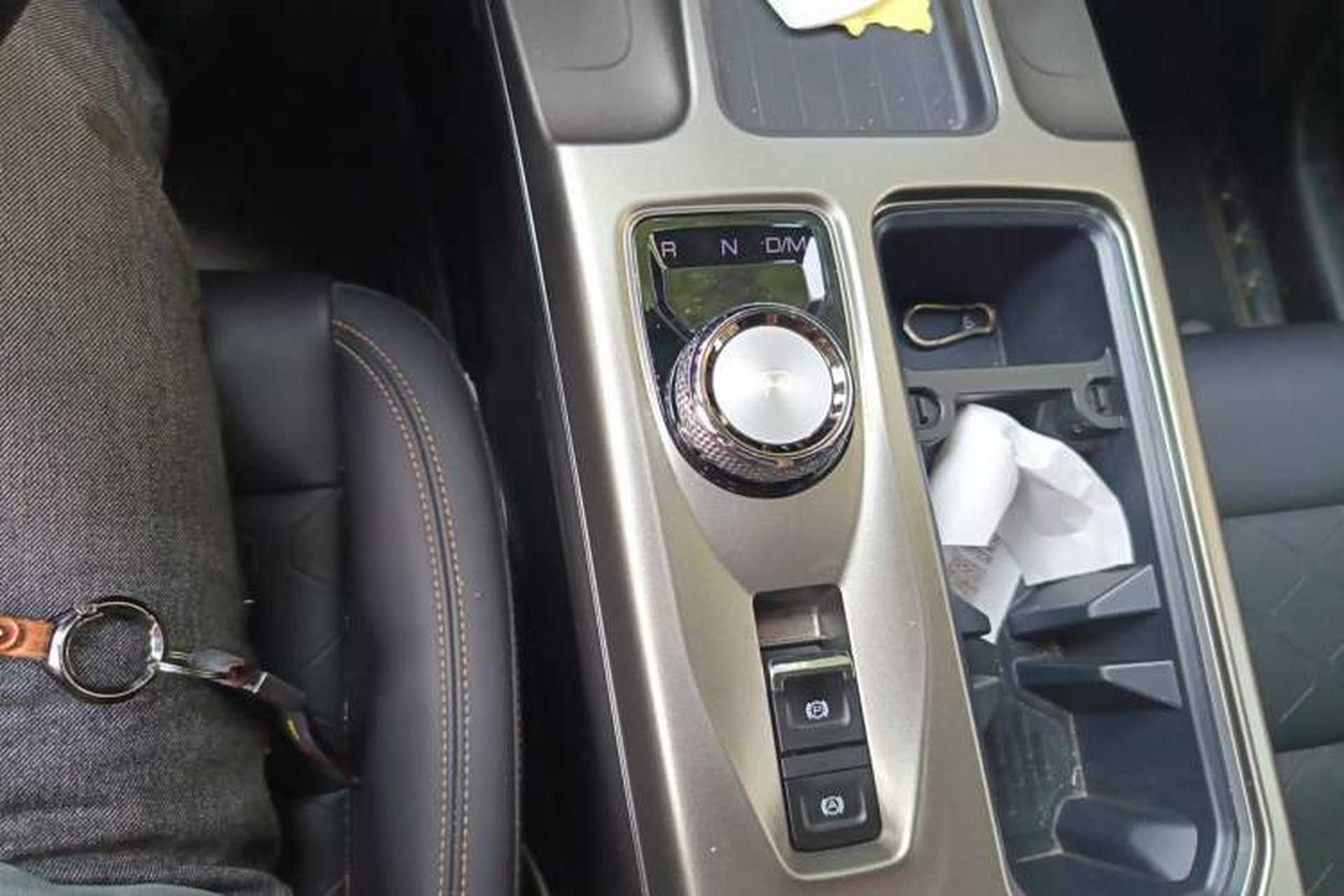 Used Haval DARGO 2022 1.5T DCT Two-Wheel Drive Labrador Edition Gear Lever