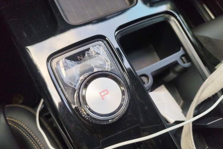 Used Haval DARGO 2022 1.5T DCT Two-Wheel Drive Border Collie Edition Gear Lever