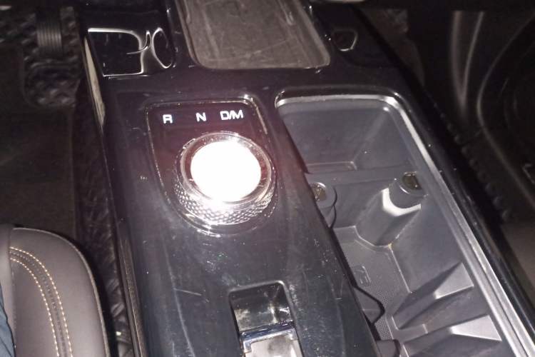 Used Haval DARGO 2022 1.5T DCT Two-Wheel Drive Border Collie Edition Gear Lever