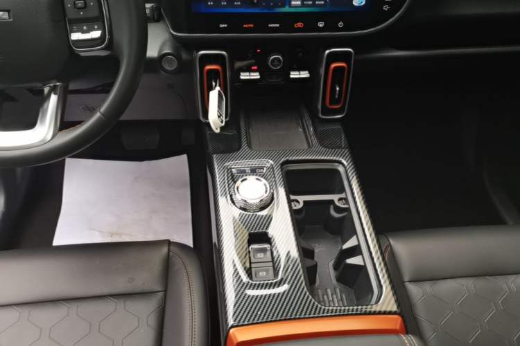 Used Haval DARGO 2022 1.5T DCT Two-Wheel Drive Mastiff Pursuit Edition Gear Lever
