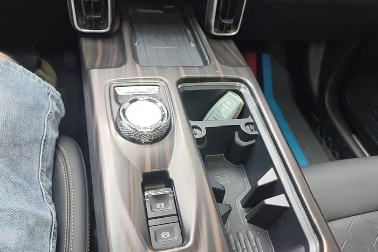 Used Haval DARGO 2022 1.5T DCT Two-Wheel Drive Mastiff Edition Gear Lever