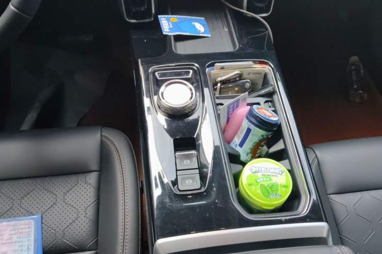 Used Haval DARGO 2022 1.5T DCT Two-Wheel Drive Border Collie Edition Gear Lever