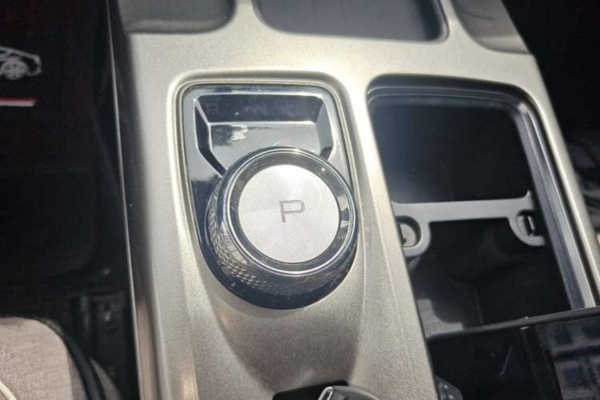 Used Haval DARGO 2022 1.5T DCT Two-Wheel Drive Labrador Edition Gear Lever