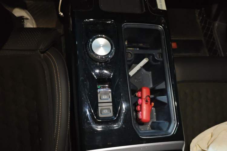Used Haval DARGO 2022 1.5T DCT Two-Wheel Drive Mastiff Edition Gear Lever