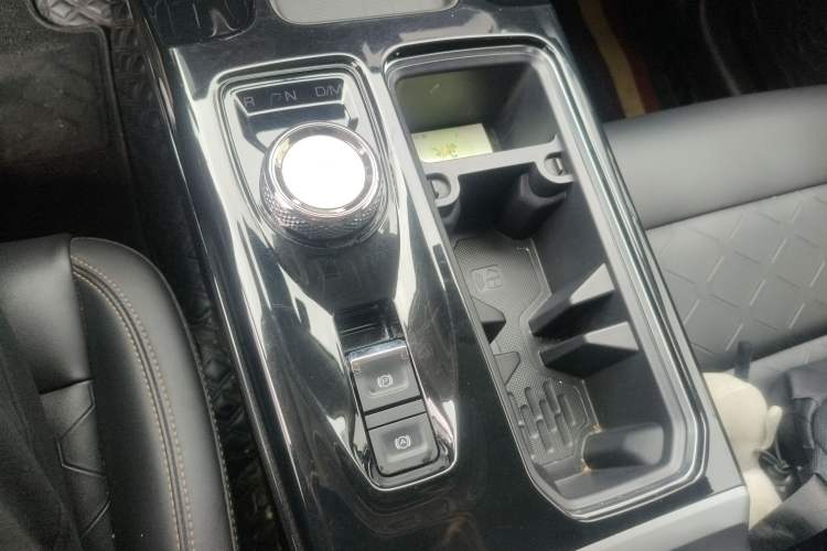 Used Haval DARGO 2022 1.5T DCT Two-Wheel Drive Border Collie Edition Gear Lever