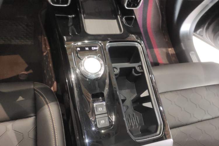 Used Haval DARGO 2022 1.5T DCT Two-Wheel Drive Border Collie Edition Gear Lever