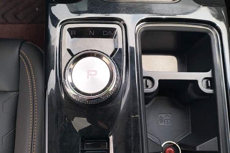 Used Haval DARGO 2022 1.5T DCT Two-Wheel Drive Border Collie Edition Gear Lever
