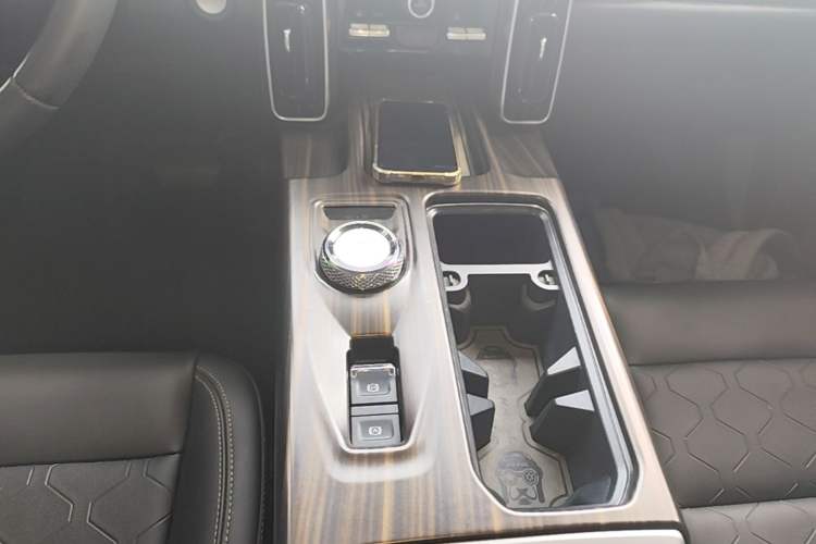 Used Haval DARGO 2022 1.5T DCT Two-Wheel Drive Border Collie Edition Gear Lever