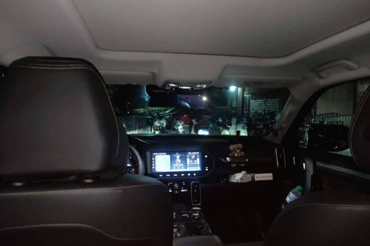 Used Haval DARGO 2022 2.0T DCT Two-Wheel Drive Huazhong Hound Edition Headliner