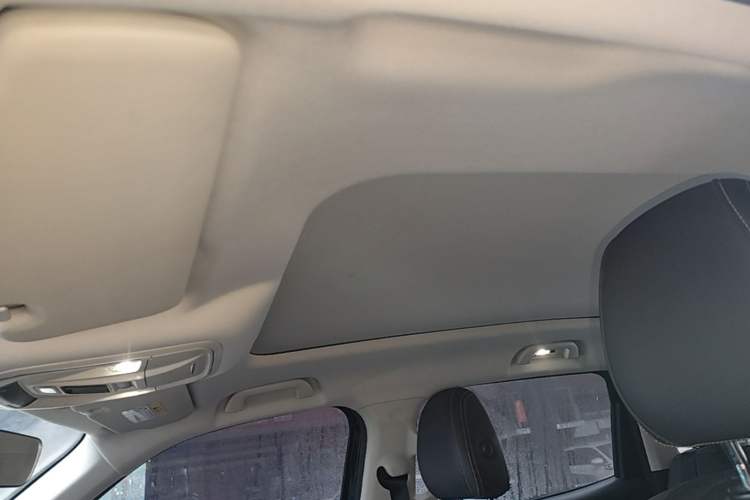 Used Haval DARGO 2022 1.5T DCT Two-Wheel Drive Labrador Edition Headliner