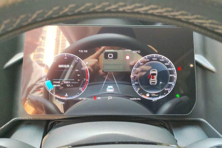 Used Haval DARGO 2022 1.5T DCT Two-Wheel Drive Border Collie Edition Instrument Cluster