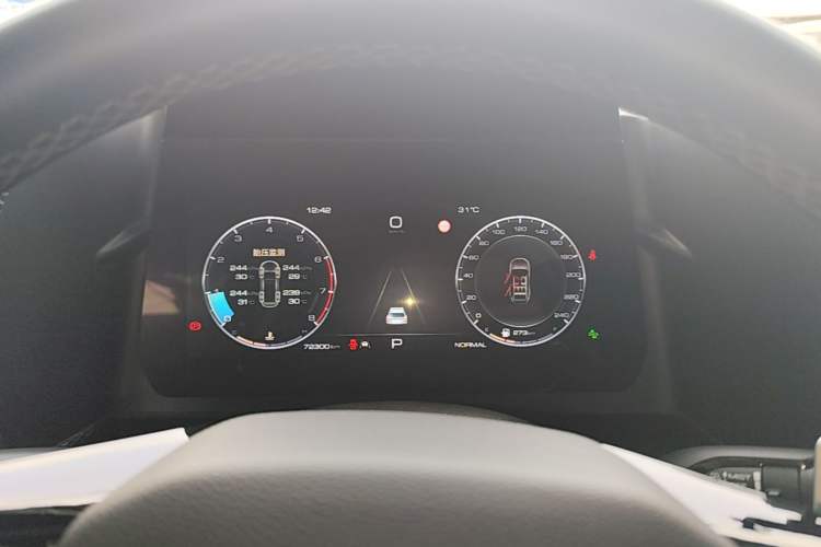 Used Haval DARGO 2022 1.5T DCT Two-Wheel Drive Border Collie Edition Instrument Cluster
