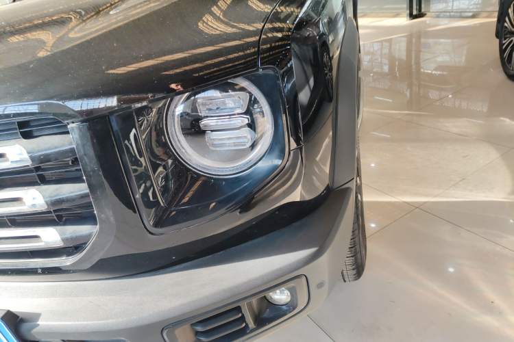 Used Haval DARGO 2022 1.5T DCT Two-Wheel Drive Border Collie Edition Left Front Headlight