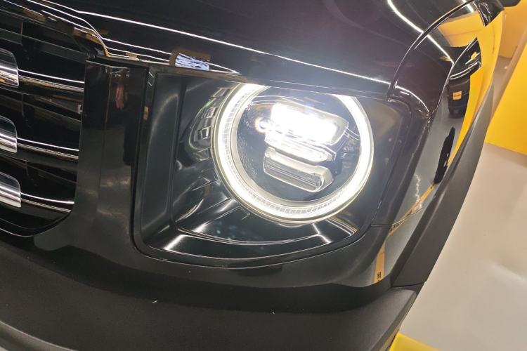 Used Haval DARGO 2022 1.5T DCT Two-Wheel Drive Border Collie Edition Left Front Headlight