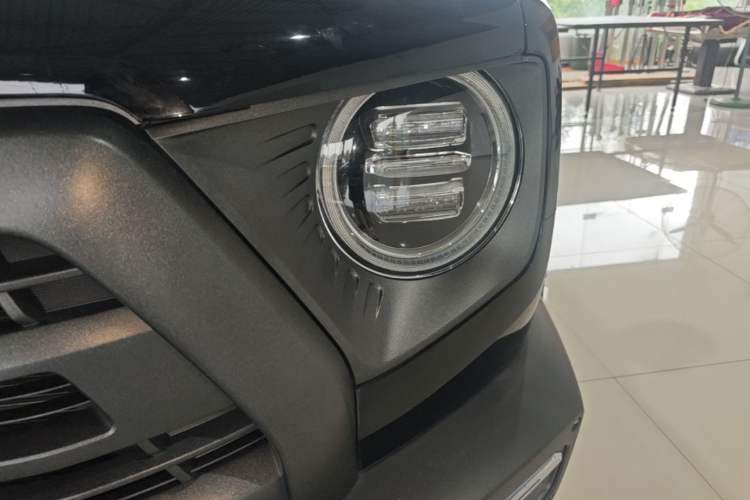 Used Haval DARGO 2022 1.5T DCT Two-Wheel Drive Mastiff Pursuit Edition Left Front Headlight