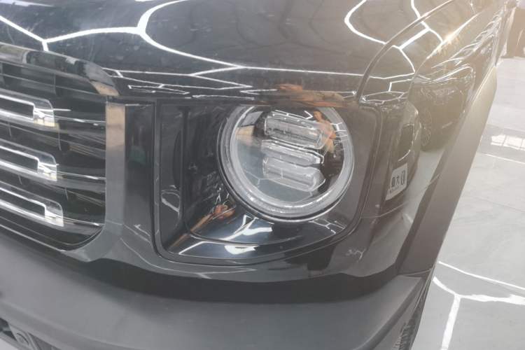 Used Haval DARGO 2022 1.5T DCT Two-Wheel Drive Mastiff Edition Left Front Headlight