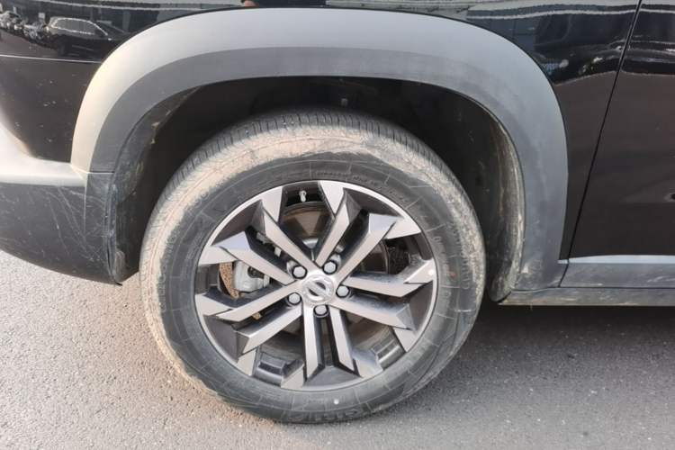 Used Haval DARGO 2022 1.5T DCT Two-Wheel Drive Border Collie Edition Left Front Wheel Hub
