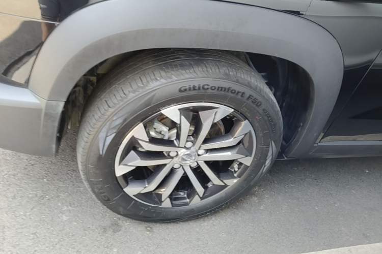 Used Haval DARGO 2022 1.5T DCT Two-Wheel Drive Border Collie Edition Left Front Wheel Hub