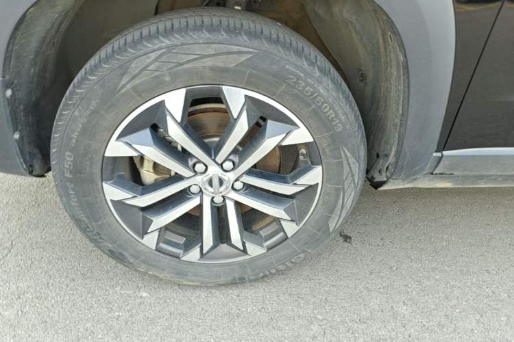 Used Haval DARGO 2022 1.5T DCT Two-Wheel Drive Border Collie Edition Left Front Wheel Hub