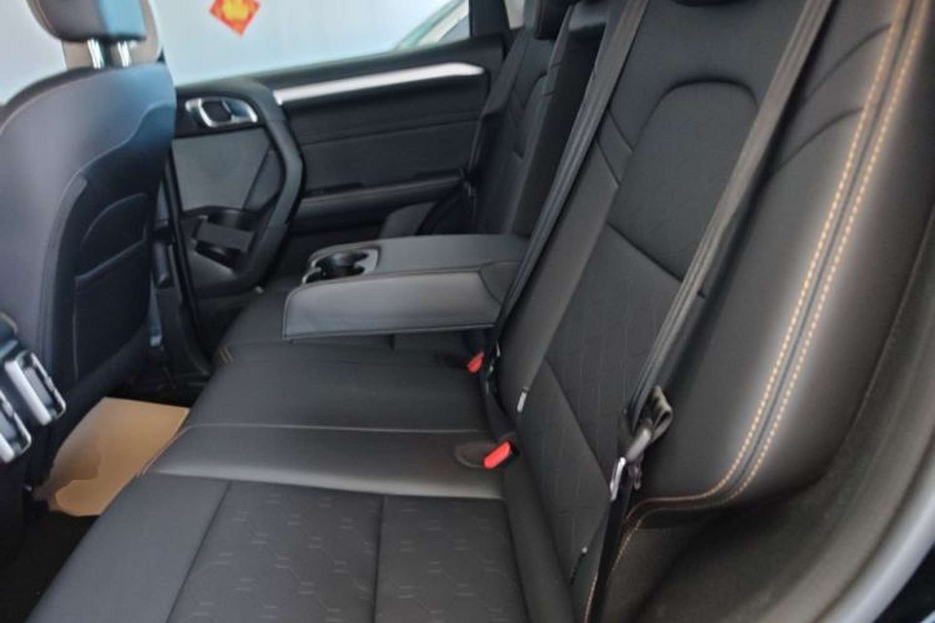 Used Haval DARGO 2022 1.5T DCT Two-Wheel Drive Border Collie Edition Left Rear Seat