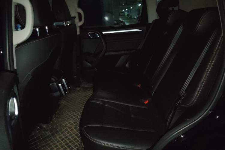 Used Haval DARGO 2022 1.5T DCT Two-Wheel Drive Border Collie Edition Left Rear Seat