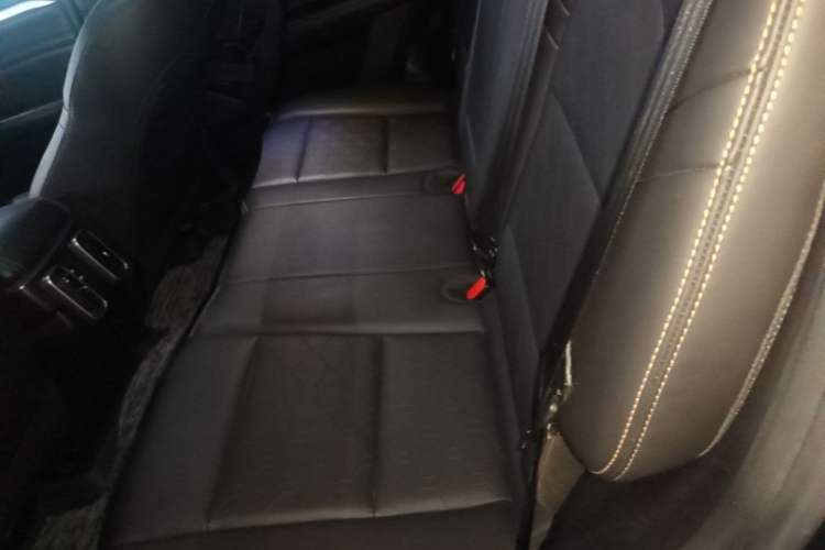 Used Haval DARGO 2022 2.0T DCT Two-Wheel Drive Huazhong Hound Edition Left Rear Seat