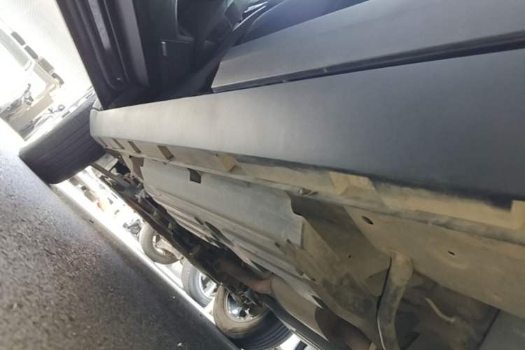 Used Haval DARGO 2022 1.5T DCT Two-Wheel Drive Border Collie Edition Left Side Sill