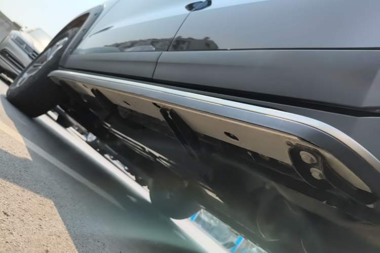 Used Haval DARGO 2022 2.0T DCT 4x4 Chinese Rural Dog Hunting Edition Left Side Sill