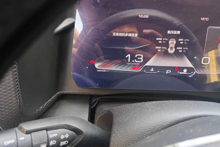 Used Haval DARGO 2022 1.5T DCT Two-Wheel Drive Border Collie Edition Odometer Close Up