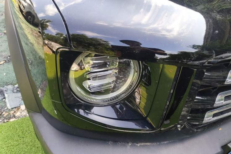Used Haval DARGO 2022 1.5T DCT Two-Wheel Drive Border Collie Edition Right Front Headlight