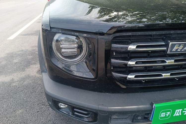 Used Haval DARGO 2022 2.0T DCT 4x4 Chinese Rural Dog Edition Right Front Headlight