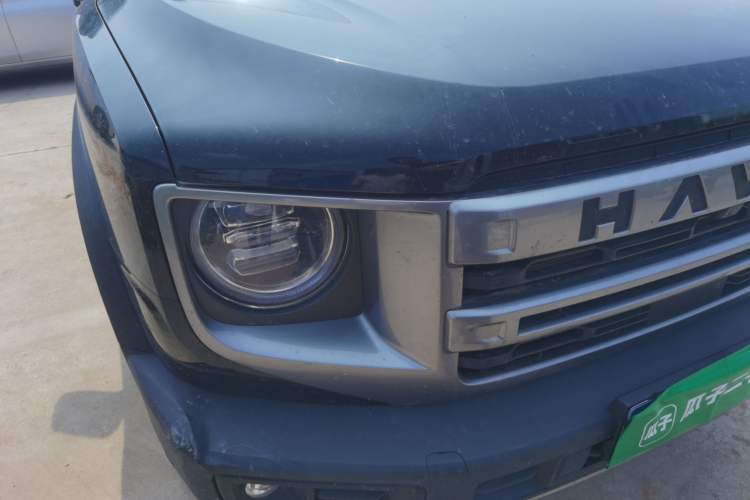 Used Haval DARGO 2022 1.5T DCT Two-Wheel Drive Border Collie Edition Right Front Headlight