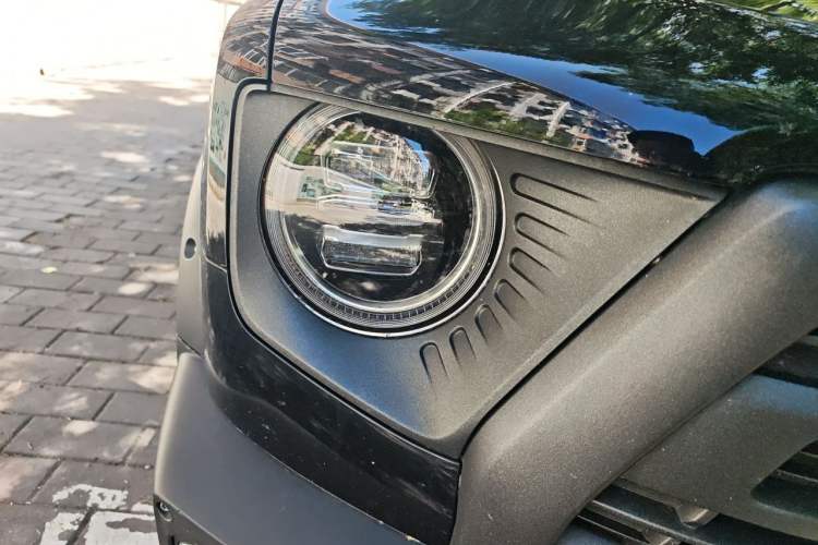 Used Haval DARGO 2022 1.5T DCT Two-Wheel Drive Mastiff Edition Right Front Headlight