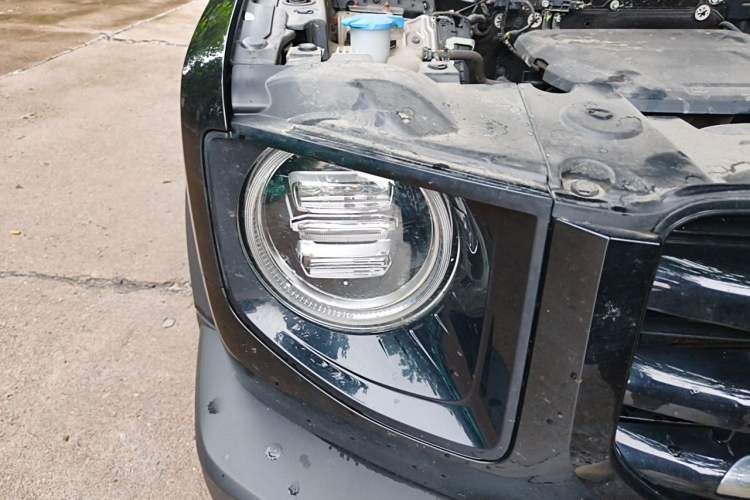 Used Haval DARGO 2022 1.5T DCT Two-Wheel Drive Border Collie Edition Right Front Headlight