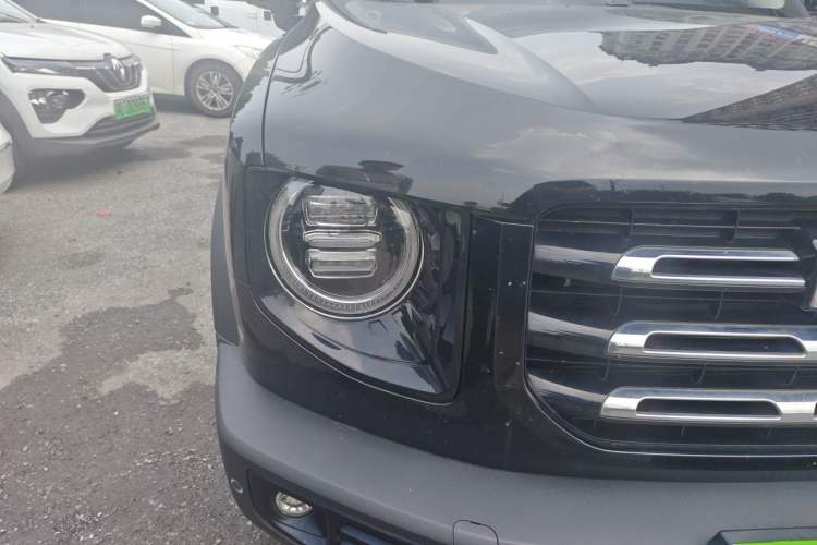 Used Haval DARGO 2022 1.5T DCT Two-Wheel Drive Border Collie Edition Right Front Headlight