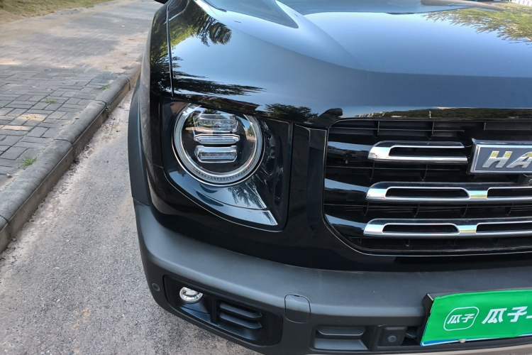 Used Haval DARGO 2022 1.5T DCT Two-Wheel Drive Border Collie Edition Right Front Headlight