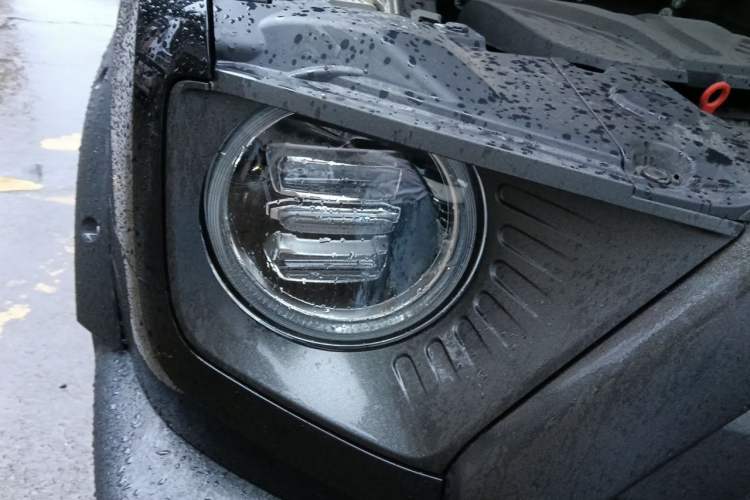 Used Haval DARGO 2022 2.0T DCT All-Wheel-Drive Xiaotianque Version Right Front Headlight
