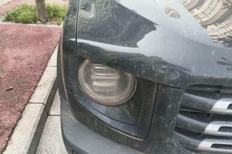Used Haval DARGO 2022 1.5T DCT Two-Wheel Drive Border Collie Edition Right Front Headlight