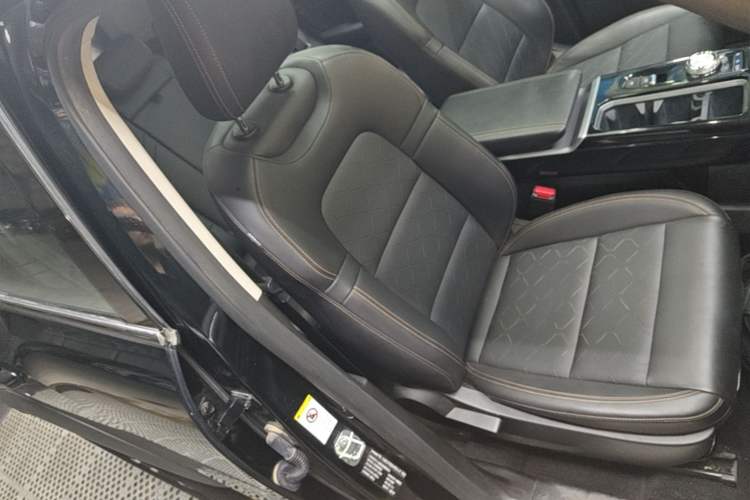 Used Haval DARGO 2022 1.5T DCT Two-Wheel Drive Border Collie Edition Right Front Seat