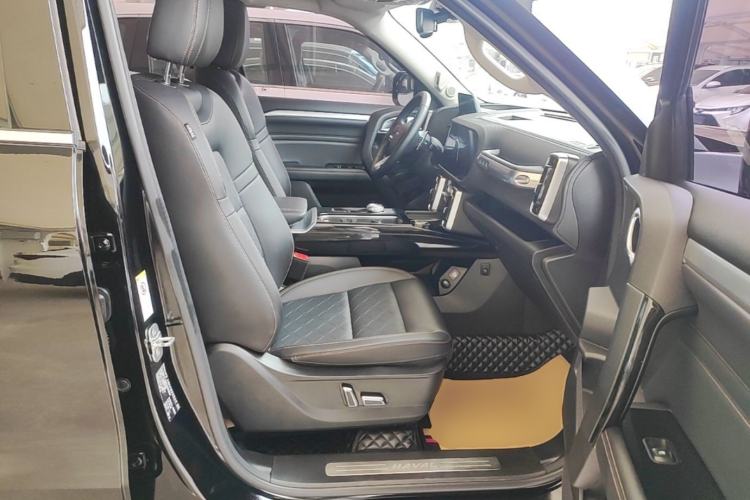Used Haval DARGO 2022 1.5T DCT Two-Wheel Drive Mastiff Pursuit Edition Right Front Seat