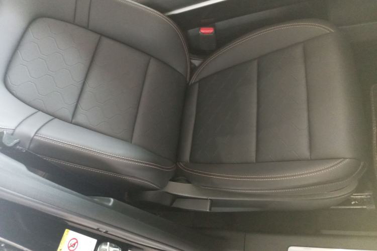 Used Haval DARGO 2022 2.0T DCT Two-Wheel Drive Huazhong Hound Edition Right Front Seat