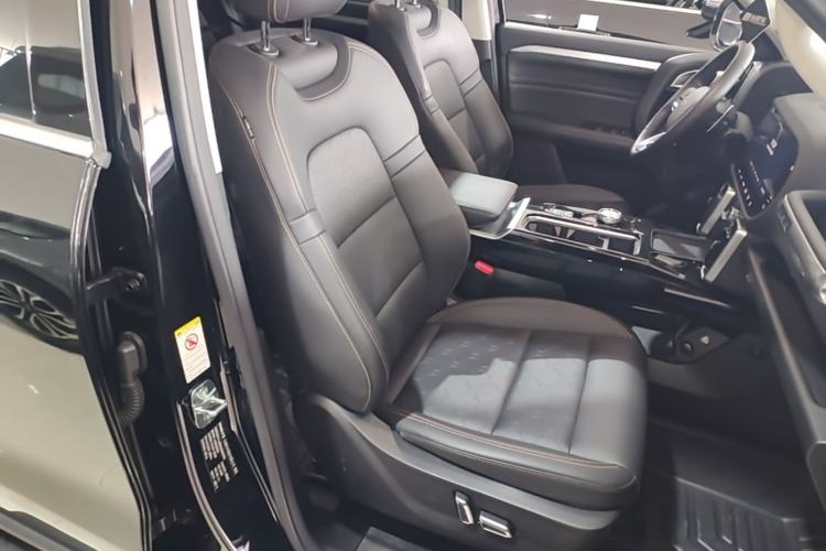 Used Haval DARGO 2022 1.5T DCT Two-Wheel Drive Mastiff Pursuit Edition Right Front Seat