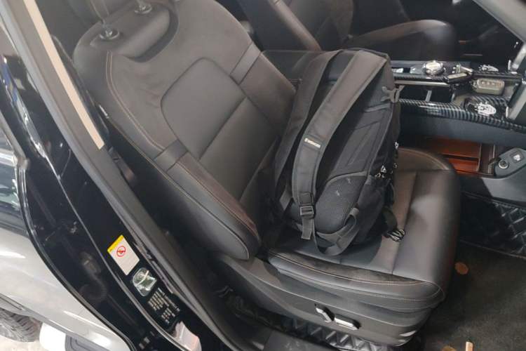 Used Haval DARGO 2022 2.0T DCT 4x4 Xiaotianquan Pursuit Edition Right Front Seat