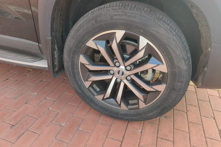 Used Haval DARGO 2022 1.5T DCT Two-Wheel Drive Mastiff Edition Right Front Wheel Hub