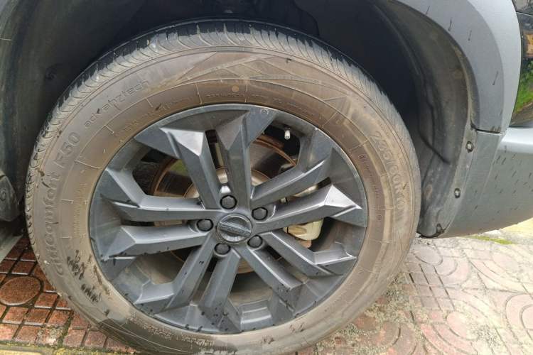 Used Haval DARGO 2022 1.5T DCT Two-Wheel Drive Border Collie Edition Right Front Wheel Hub