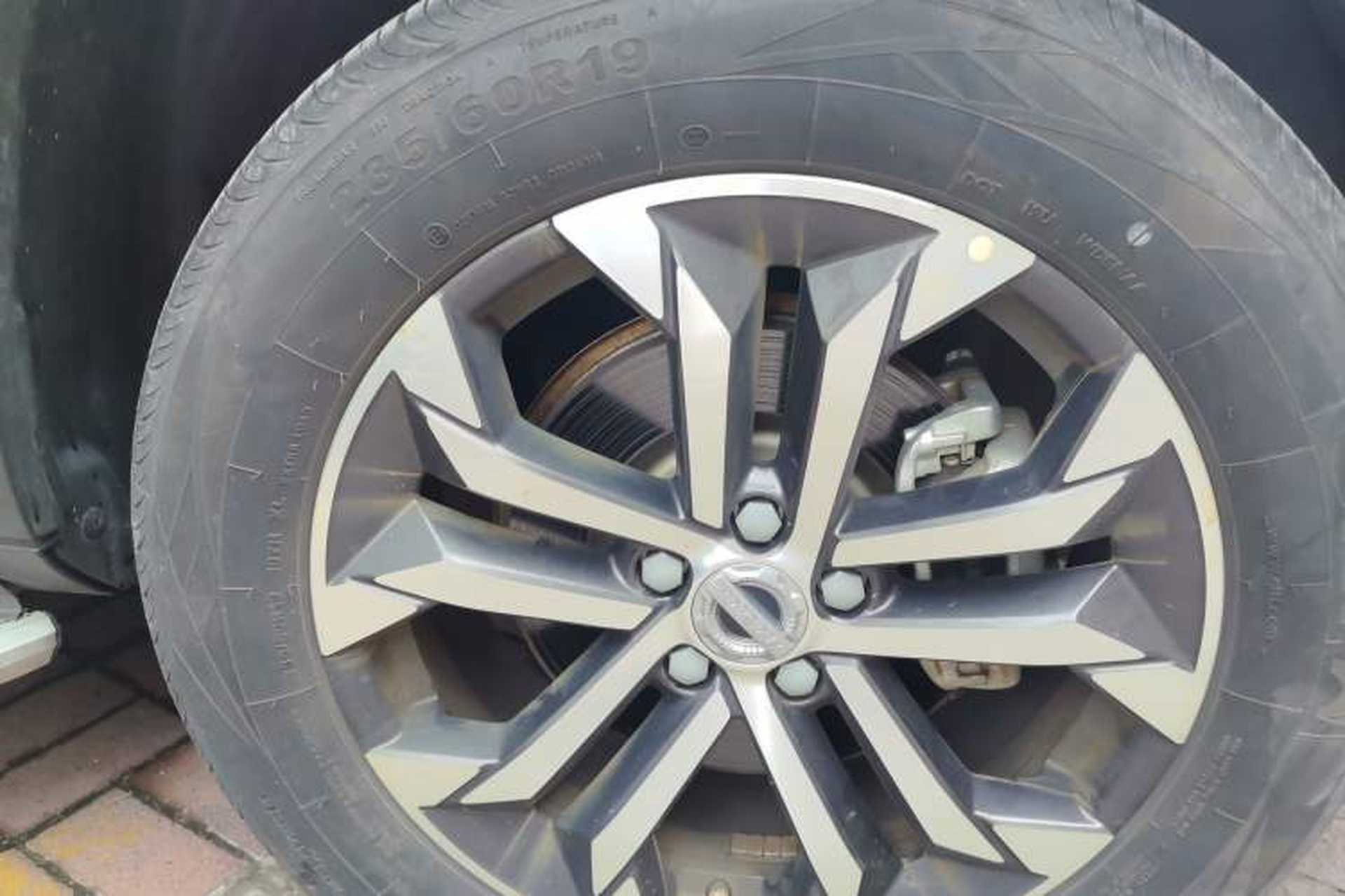 Used Haval DARGO 2022 1.5T DCT Two-Wheel Drive Border Collie Edition Right Front Wheel Hub