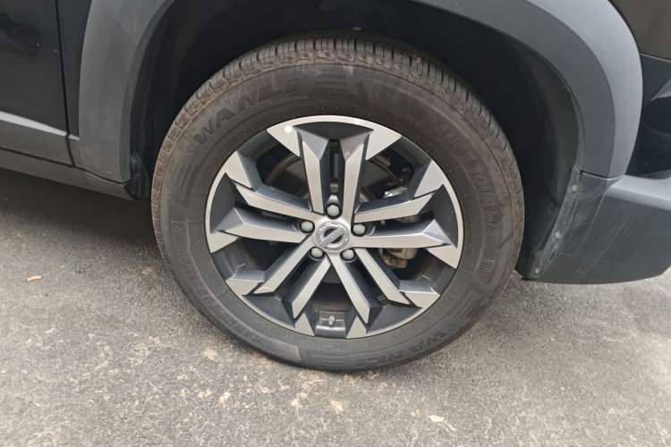 Used Haval DARGO 2022 1.5T DCT Two-Wheel Drive Border Collie Edition Right Front Wheel Hub