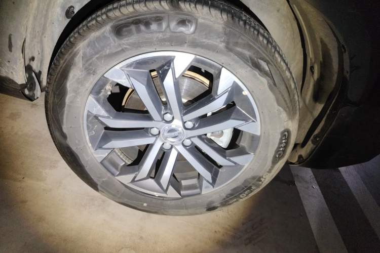 Used Haval DARGO 2022 1.5T DCT Two-Wheel Drive Border Collie Edition Right Front Wheel Hub